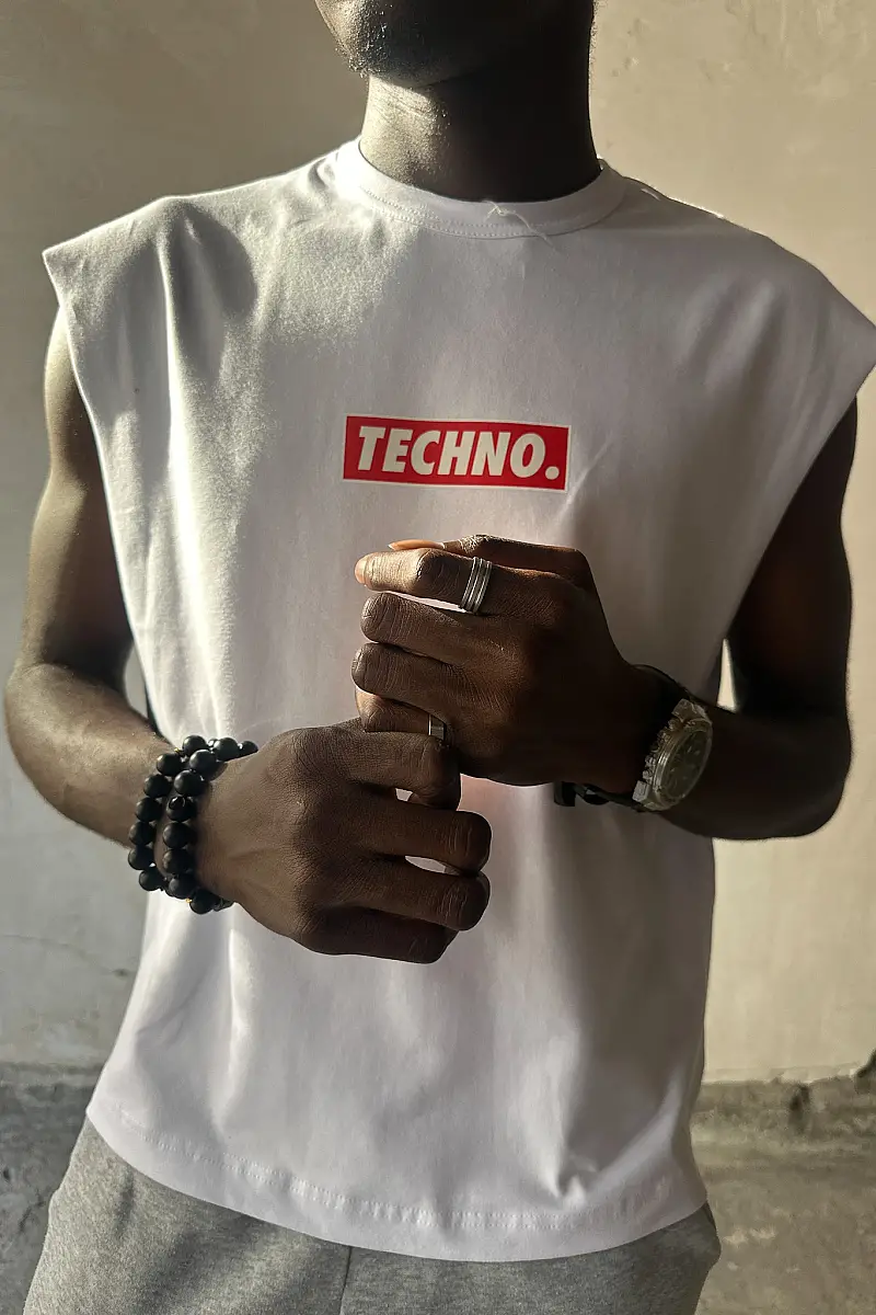 Techno Kolsuz Tişört - 1