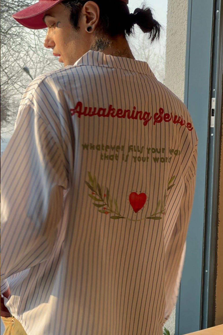 Awakening Service Baskılı İnce Lacivert Çizgili Old Money Oversize Gömlek - SOLDOUT