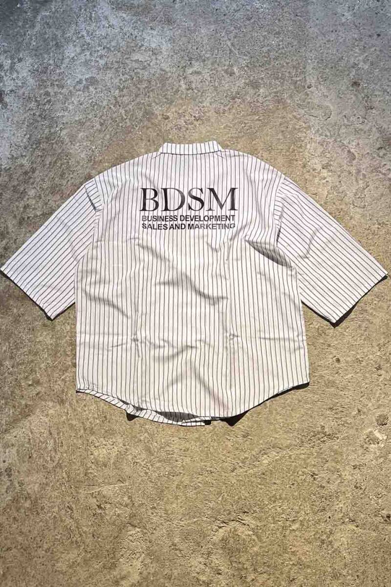 BDSM İnce Siyah Çizgili Yarım Kol Oversize Gömlek - SOLDOUT