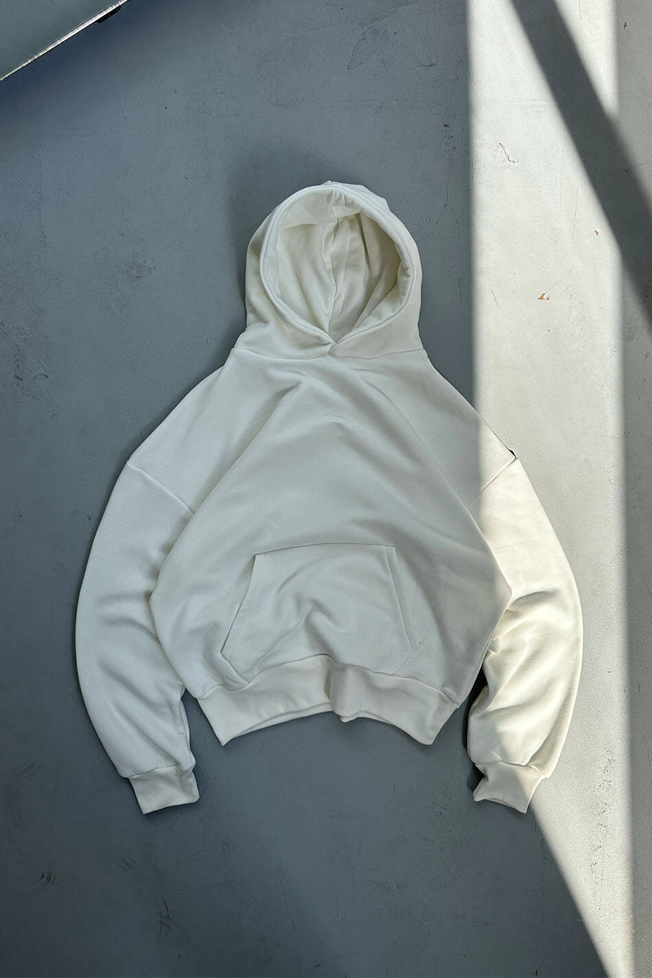 Beyaz 380 GSM Oversize Boxy Fit Hoodie - SOLDOUT