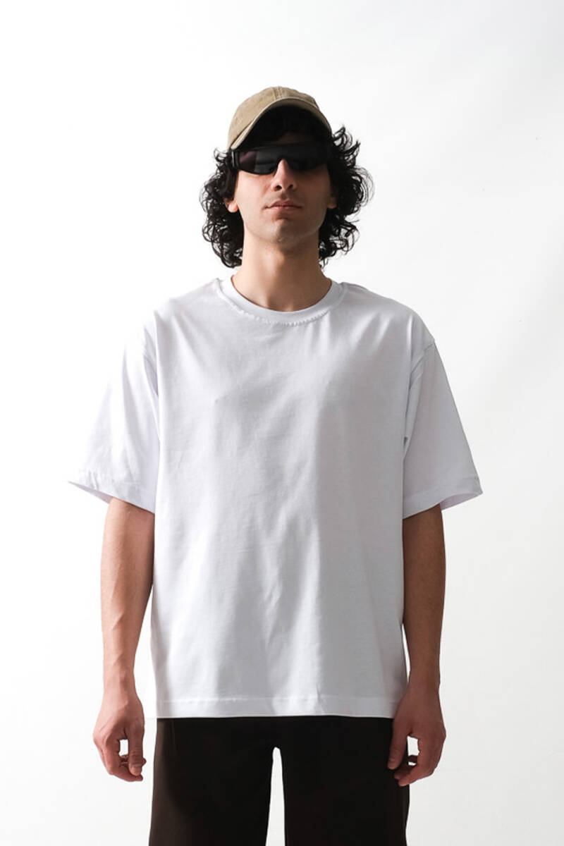 Beyaz Oversize Tişört - SOLDOUT