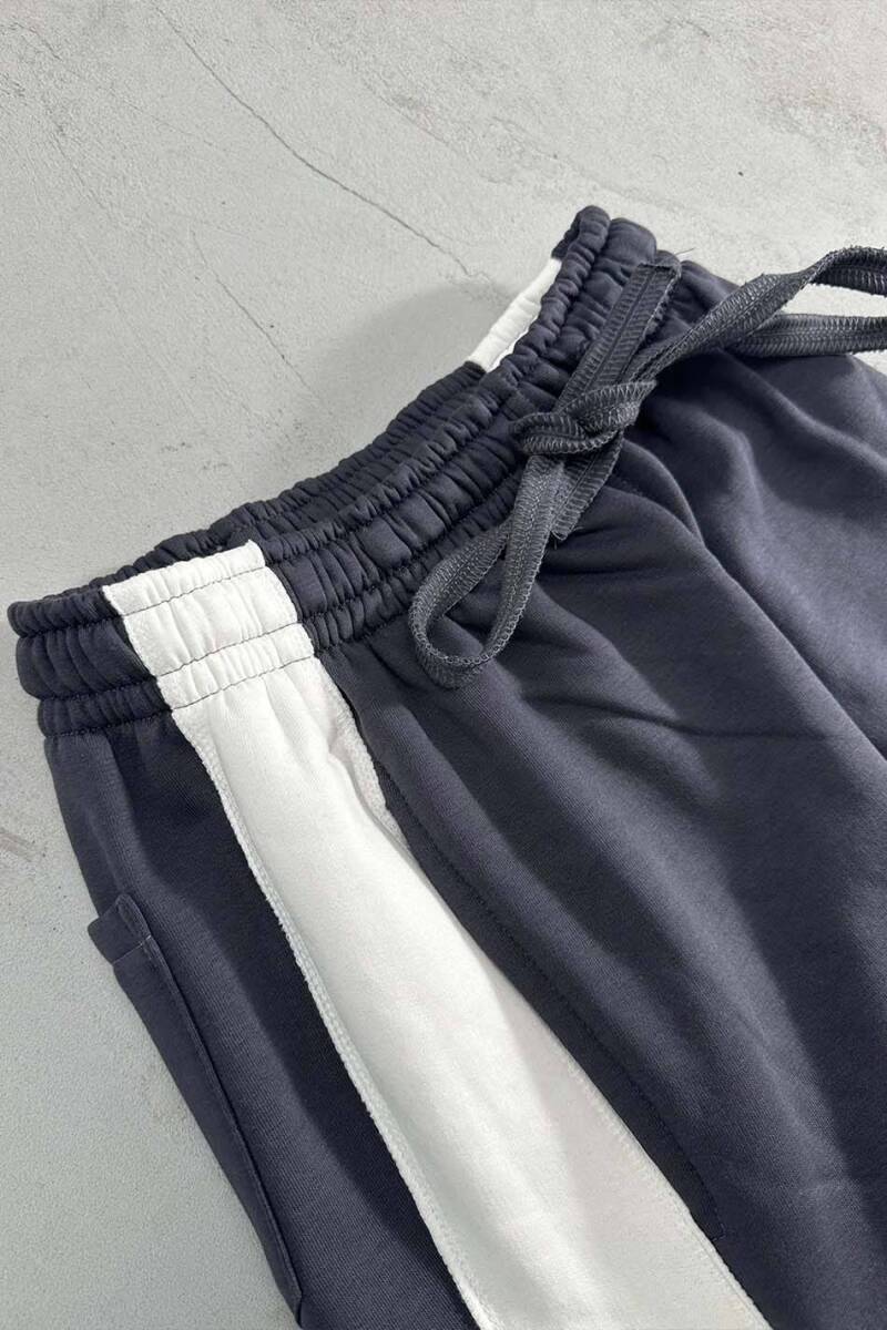 Beyaz Şeritli Antrasit Eşofman - SOLDOUT (1)