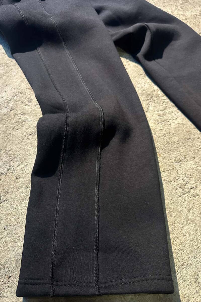 Çift Dikiş Detaylı Siyah Baggy Eşofman - 3