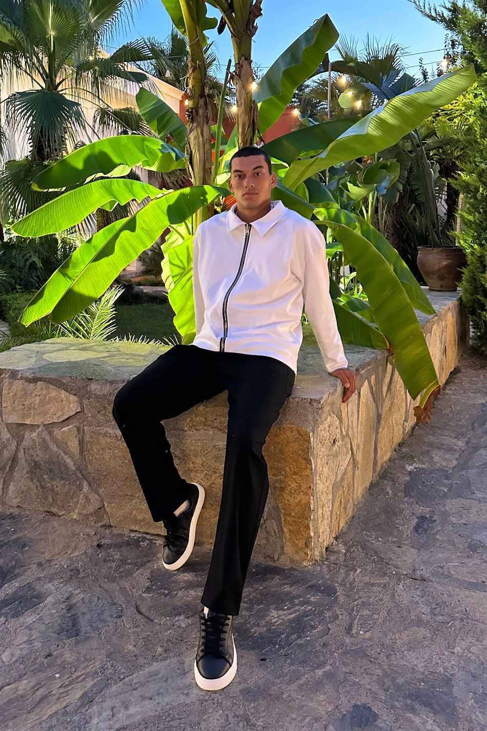 Çift Taraflı Beyaz Hırka - SOLDOUT