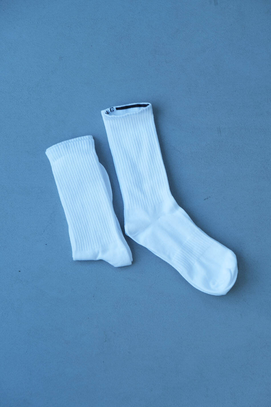 Uzun Beyaz Çorap - SOLDOUT