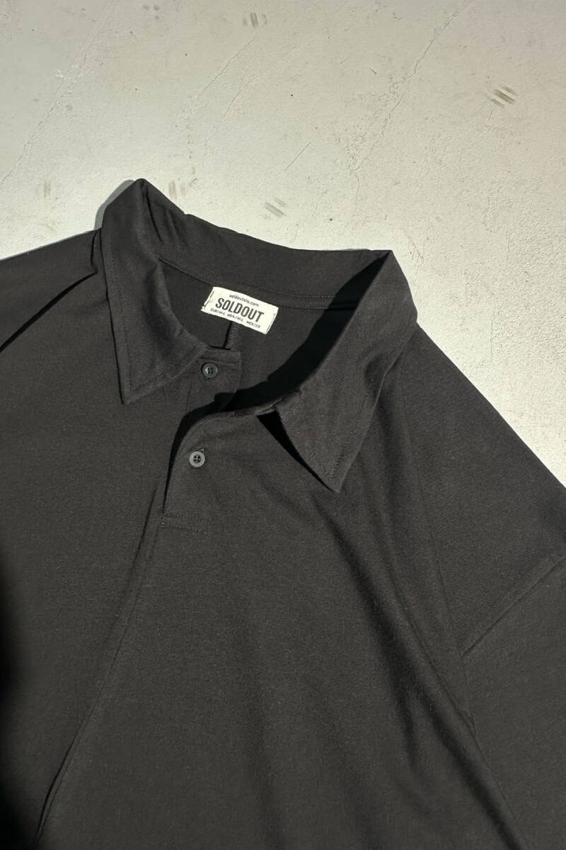 Dikiş Detaylı Polo Yaka Siyah Oversize Tişört - 2