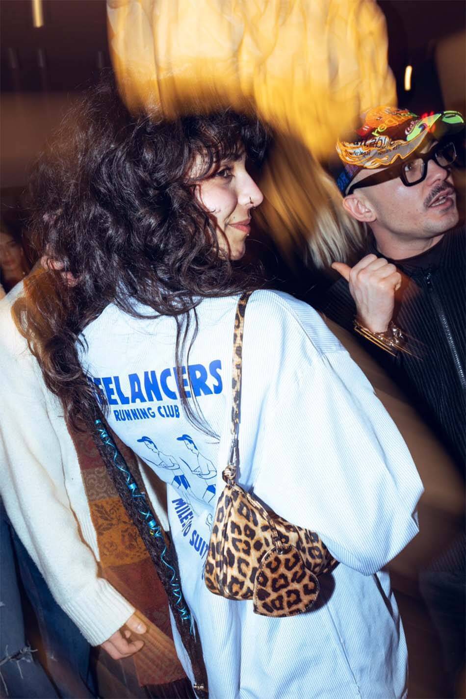 Freelancers İnce Mavi Çizgili Oversize Gömlek - 3