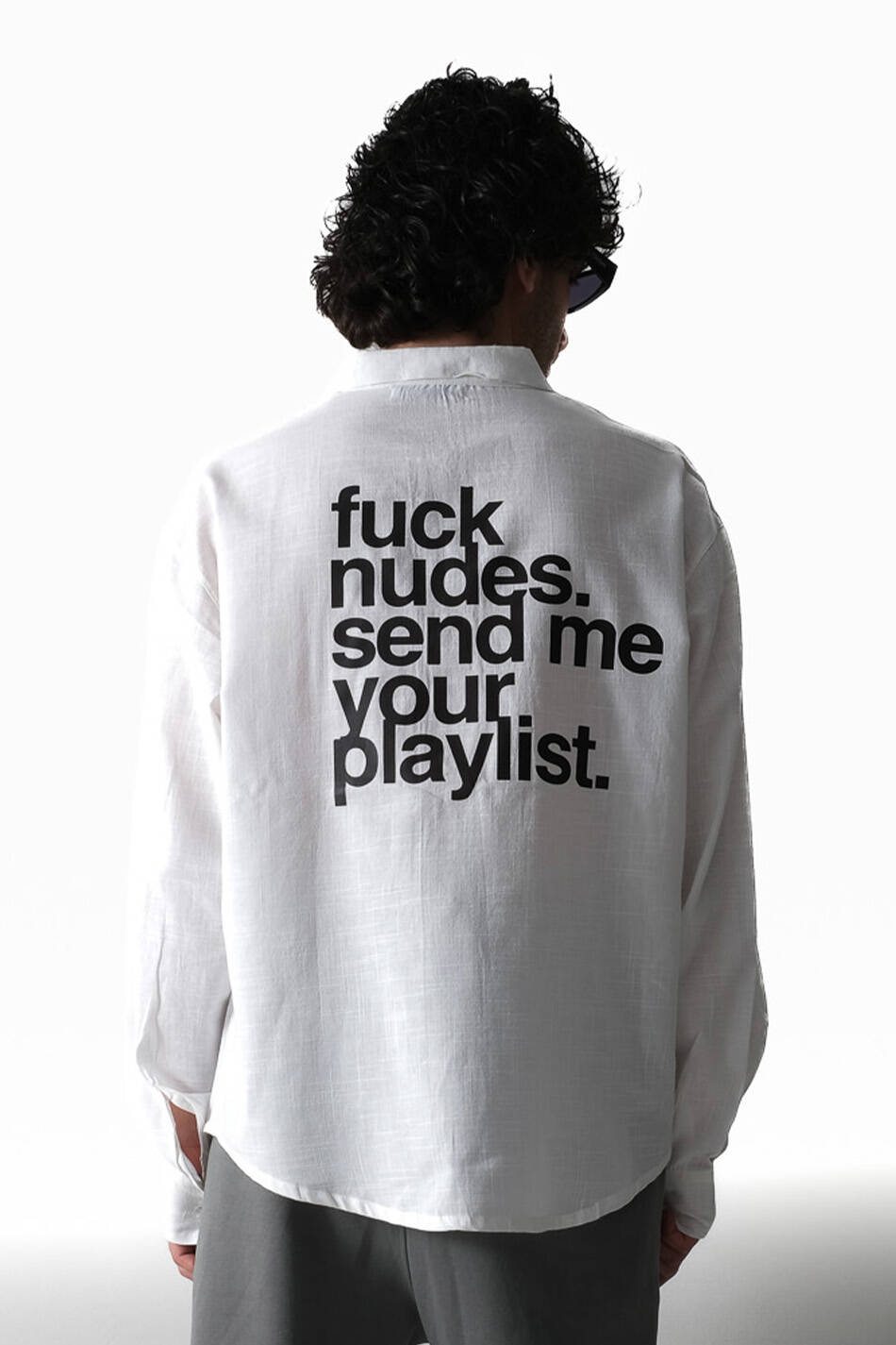 Fuck Nudes Beyaz Oversize %100 Pamuk İnce Gömlek - SOLDOUT