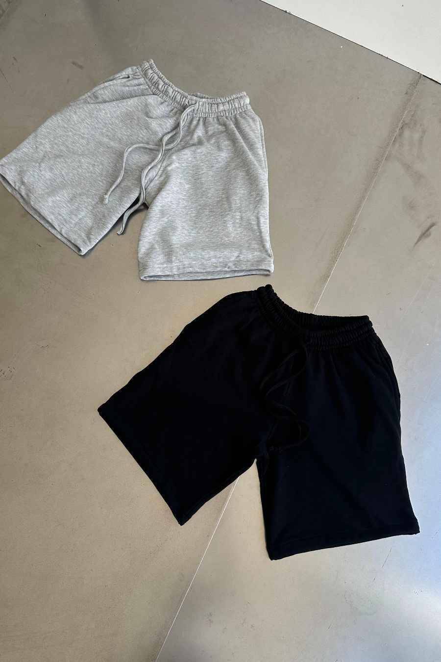 Gri Regular 3 iplik Şort - SOLDOUT