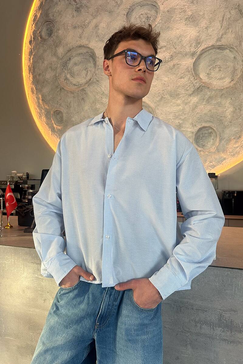 İnce Mavi Çizgili Old Money Boxy Fit Crop Gömlek - SOLDOUT (1)