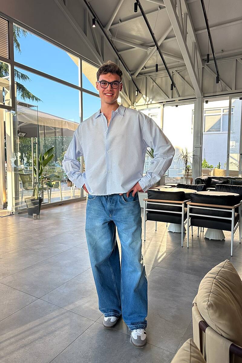 İnce Mavi Çizgili Old Money Boxy Fit Crop Gömlek - 3