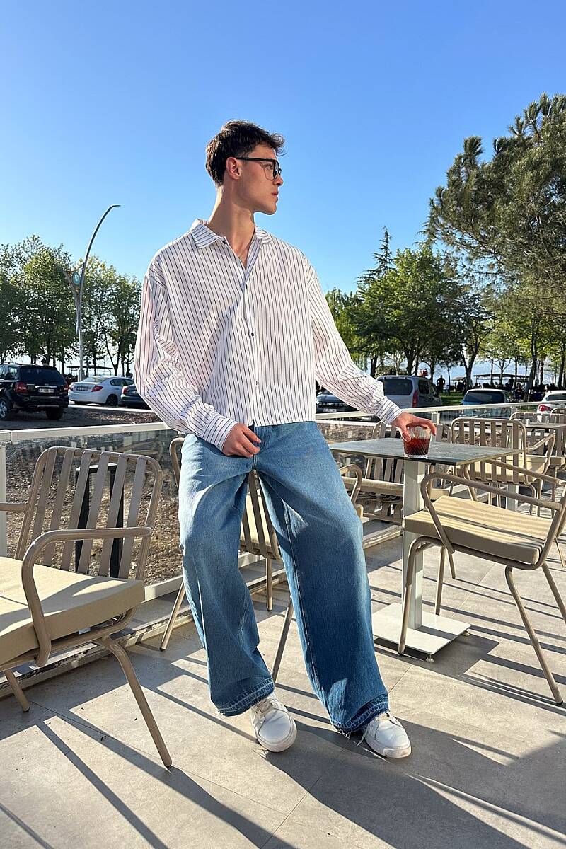 İnce Siyah Çizgili Old Money Boxy Fit Crop Gömlek - SOLDOUT (1)