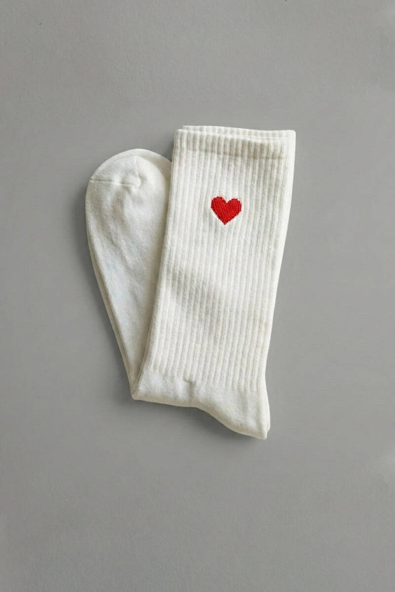 Kalp Detaylı Uzun Çorap - SOLDOUT