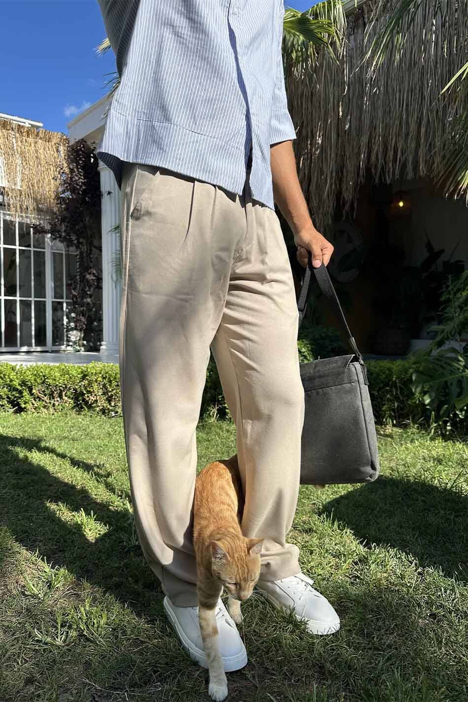 Krem Regular Pileli Kumaş Pantolon - SOLDOUT