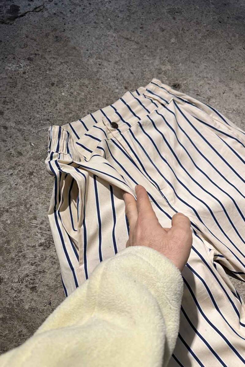 Lacivert Çizgili Bej Çift Pileli Baggy Pantolon - 3