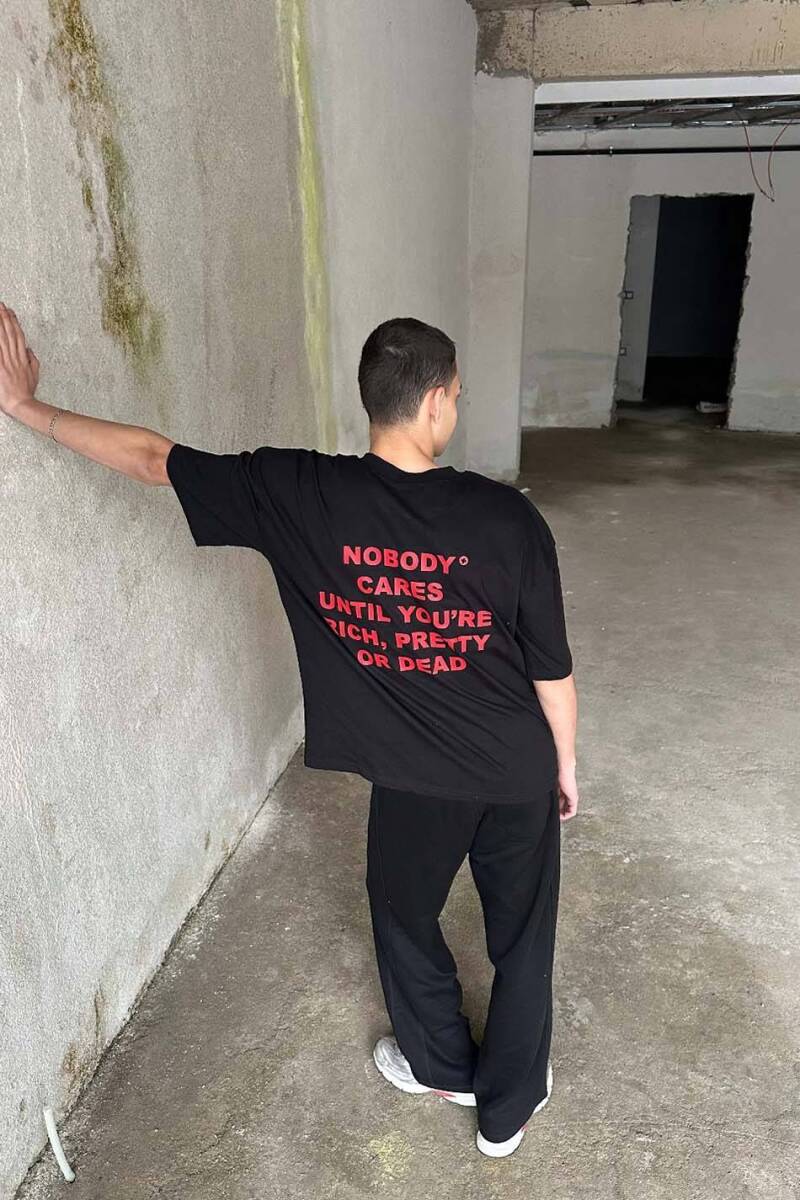 Nobody Cares Baskılı Siyah Oversize Tişört - 2