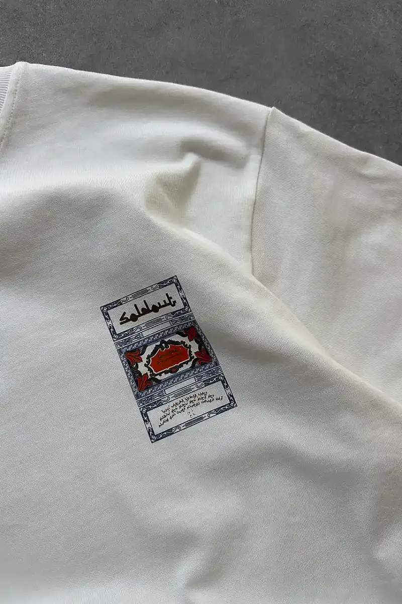 Önü Arap Çarşaf Baskılı Oversize T-Shirt - SOLDOUT (1)