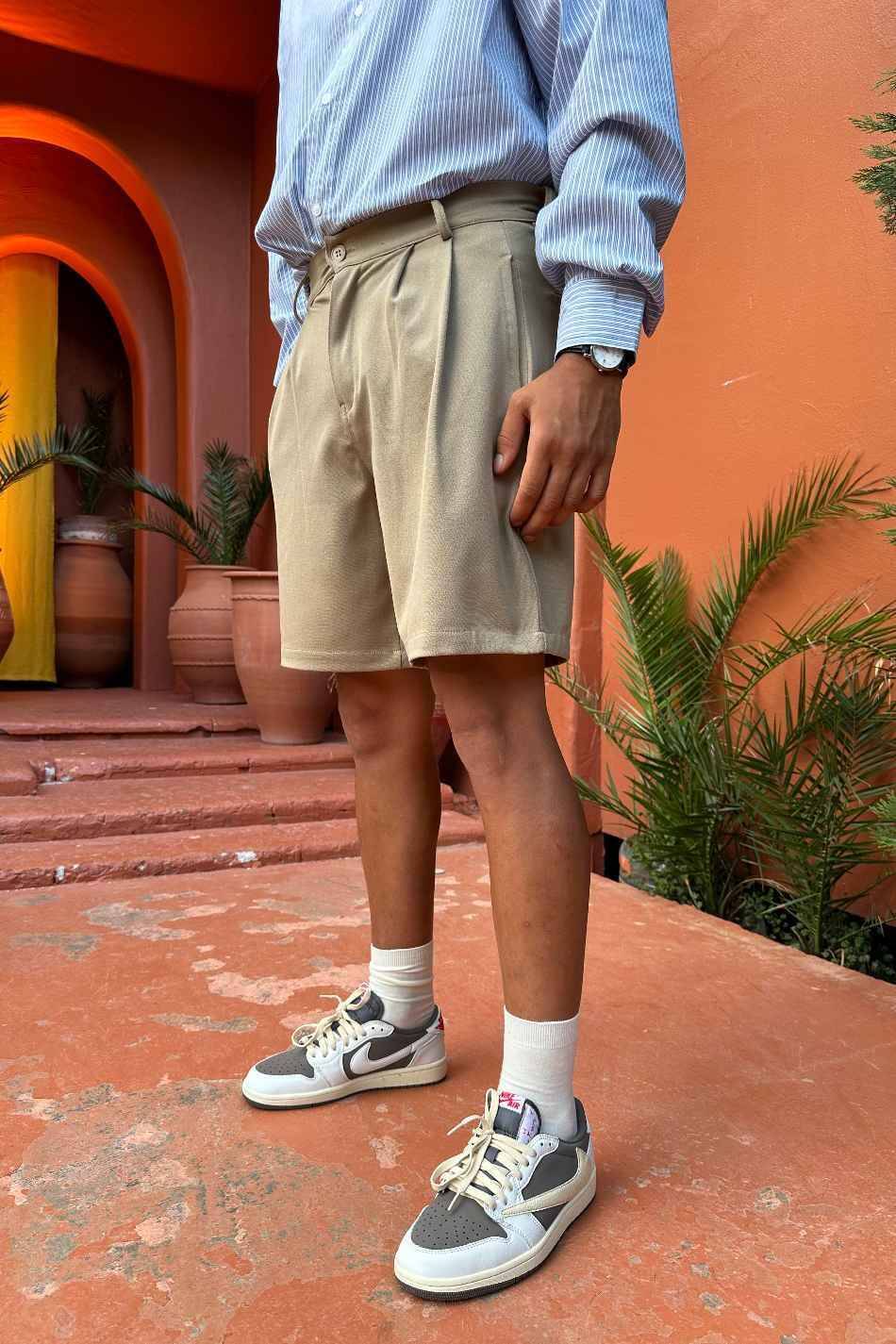 Pileli Kumaş Şort Bej - SOLDOUT