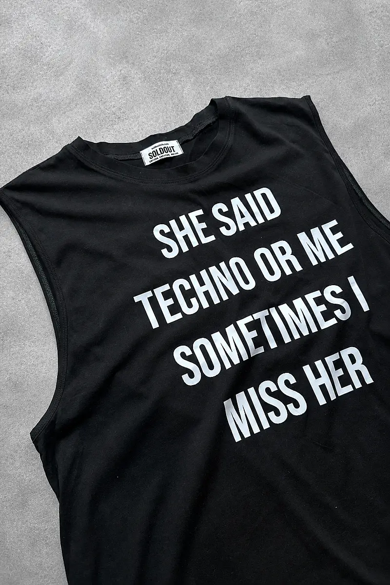 She Said Techno Or Me Baskılı Sporcu Atlet - SOLDOUT (1)