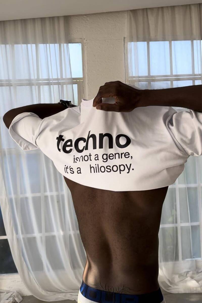Techno Genre Baskılı Oversize Tişört - SOLDOUT