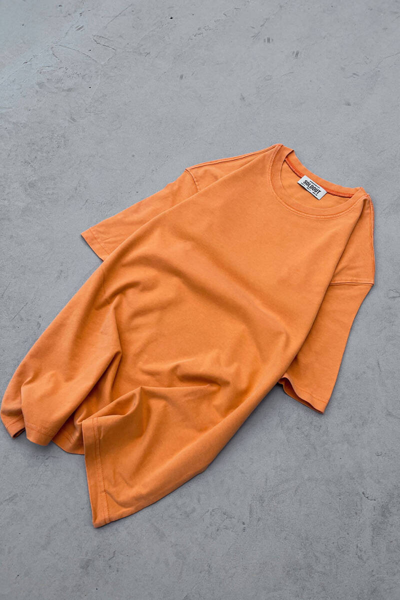 Oversize Basic Turuncu Yıkamalı Tişört - 3