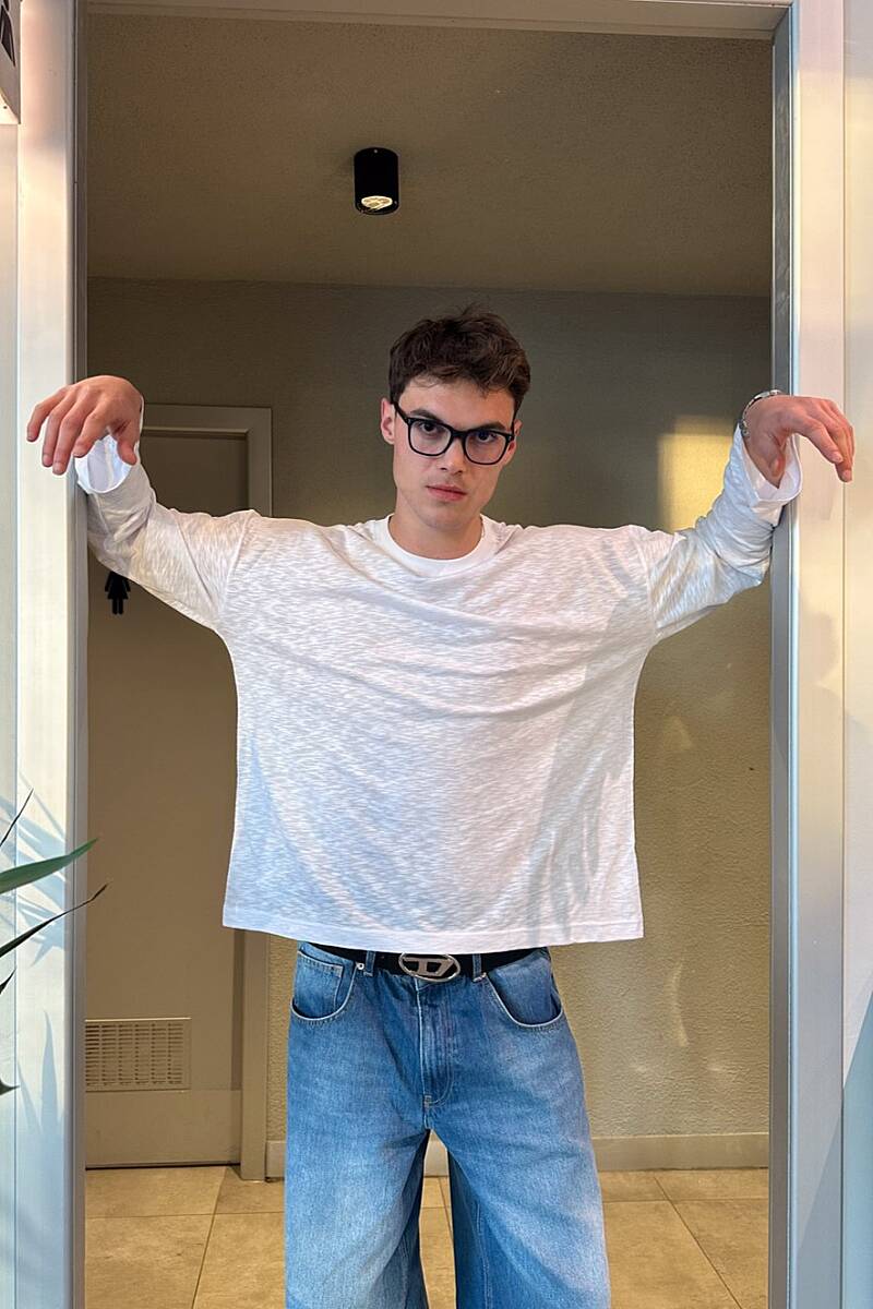 Viskon Beyaz Oversize Essential Long Sleeve - SOLDOUT