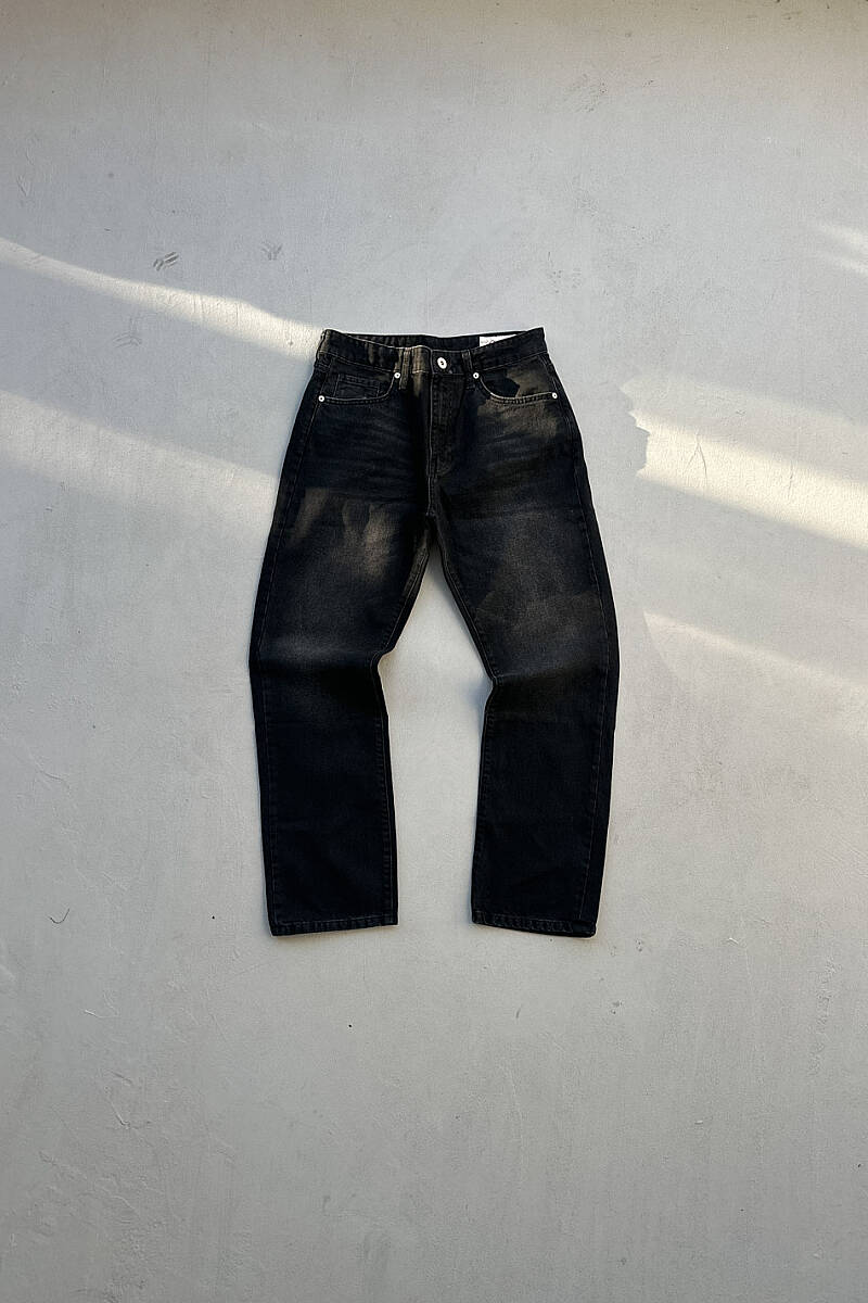 Yıkamalı Siyah Regular Fit Jean - SOLDOUT