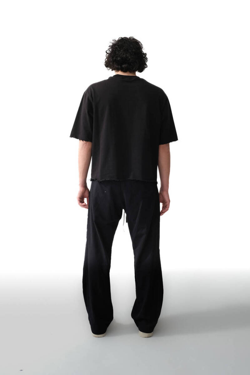 Yırtık Detaylı Siyah Boxy Fit Crop Tişört - 7