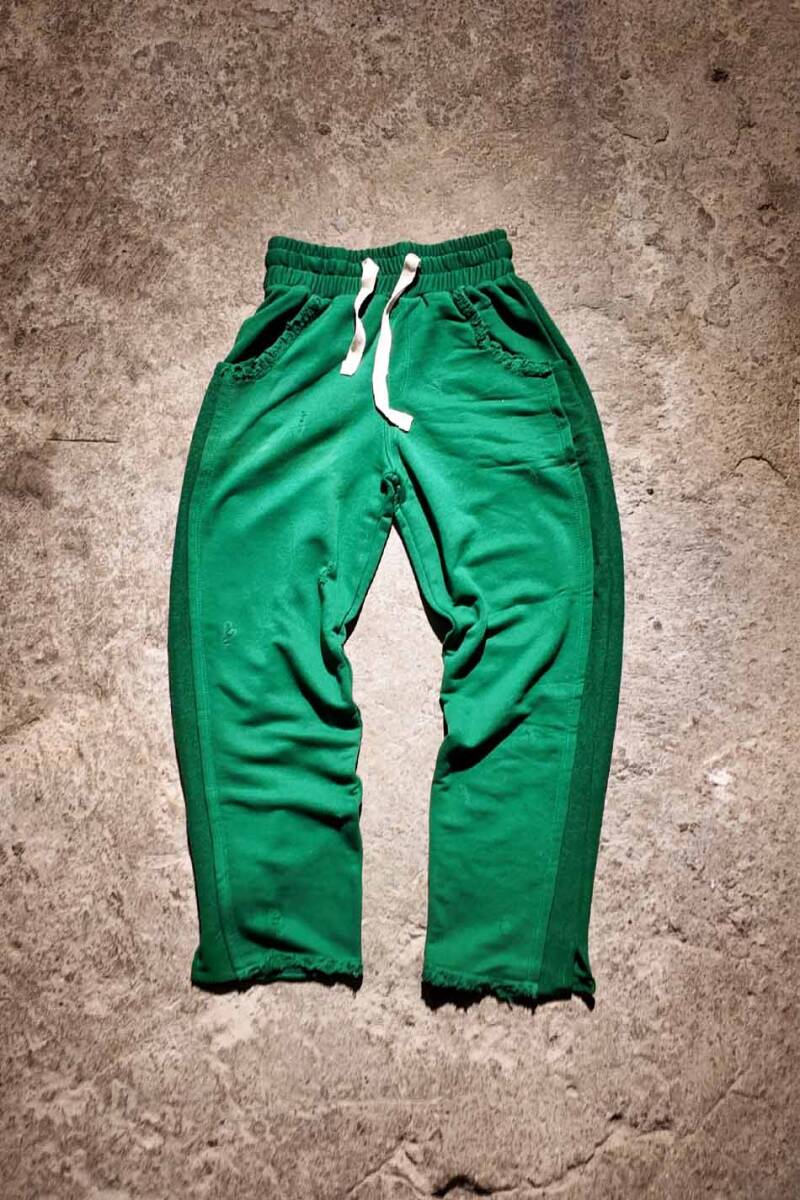 Yırtık ve Ters Kumaş Detaylı Yırtmaçlı Yeşil Eşofman - SOLDOUT